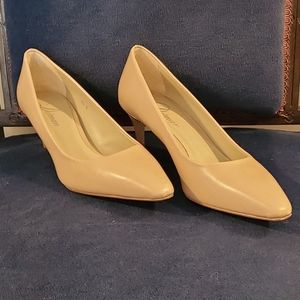 New Delman Nude Leather Pumps 7.5M